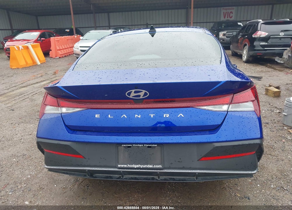 2024 HYUNDAI ELANTRA VIN: KMHLL4DG2RU732800