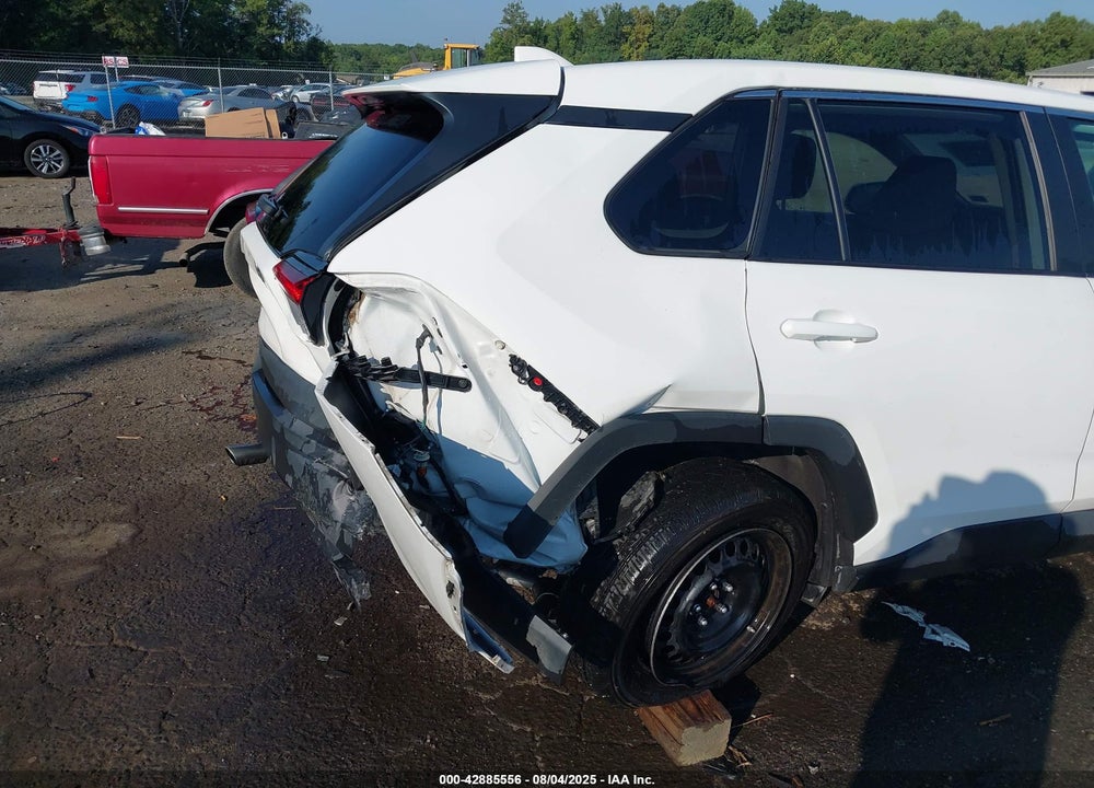 2022 TOYOTA RAV4 VIN: 2T3G1RFV1NW328789