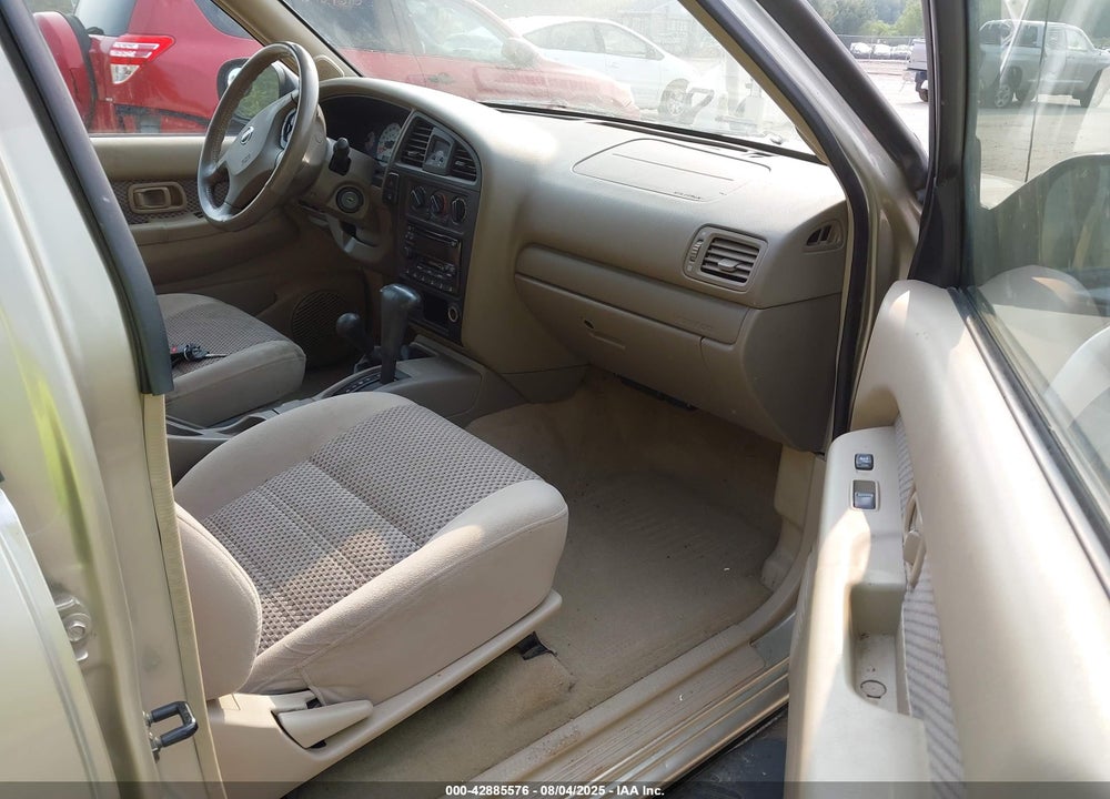 2002 NISSAN PATHFINDER SE VIN: JN8DR09Y82W724524