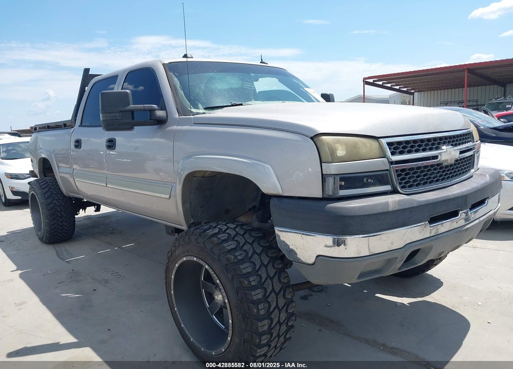 2005 CHEVROLET SILVERADO 2500HD LS VIN: 1GCHC23U35F941094