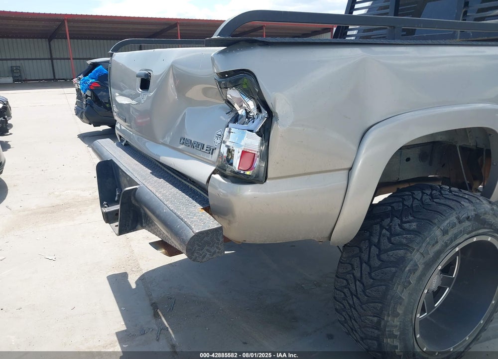2005 CHEVROLET SILVERADO 2500HD LS VIN: 1GCHC23U35F941094
