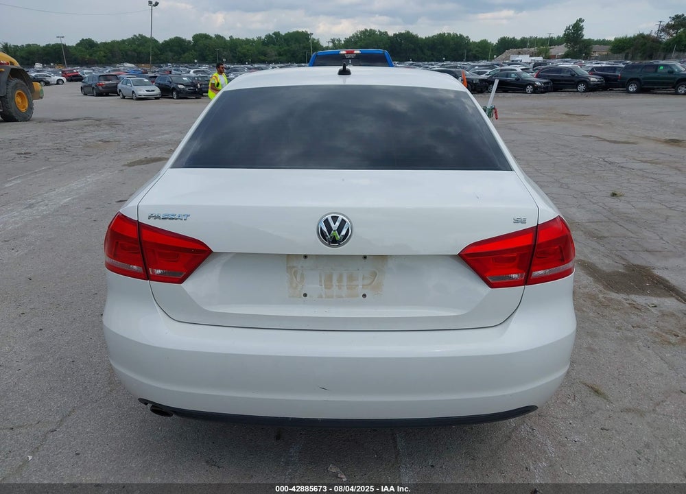2012 VOLKSWAGEN PASSAT VIN: 1VWBP7A38CC102667
