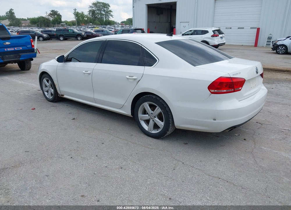 2012 VOLKSWAGEN PASSAT VIN: 1VWBP7A38CC102667