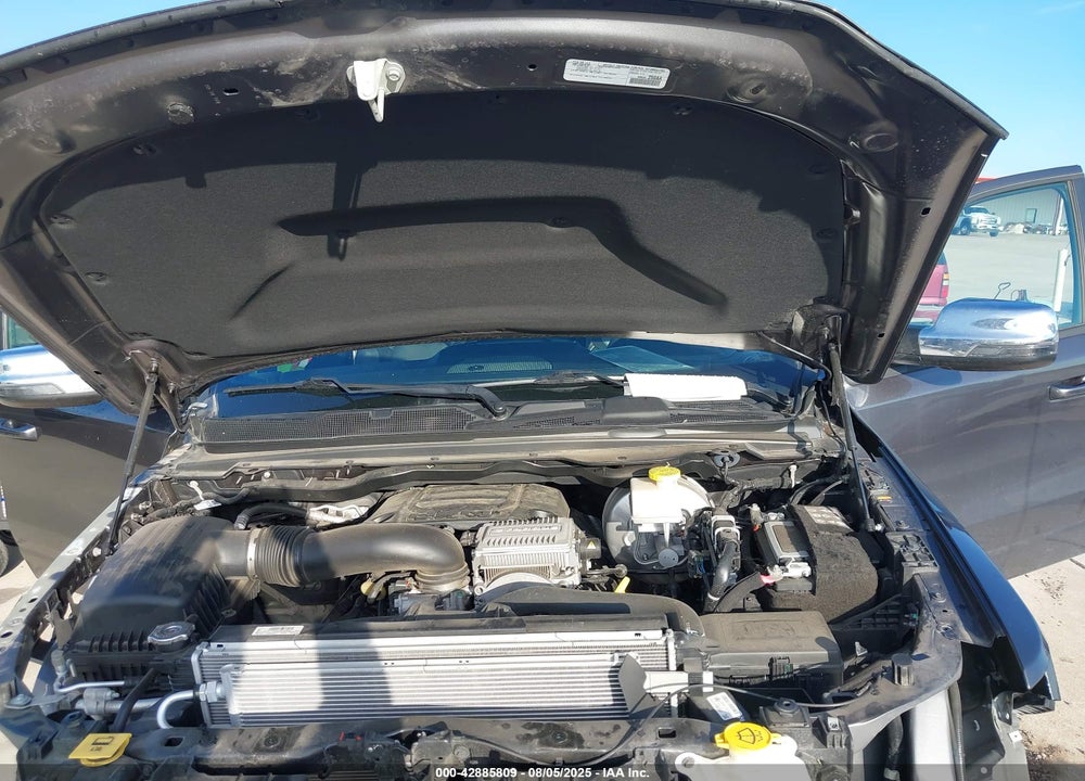 2024 RAM 1500 LAIE  4X4 5'7 BOX VIN: 1C6SRFJT3RN159922