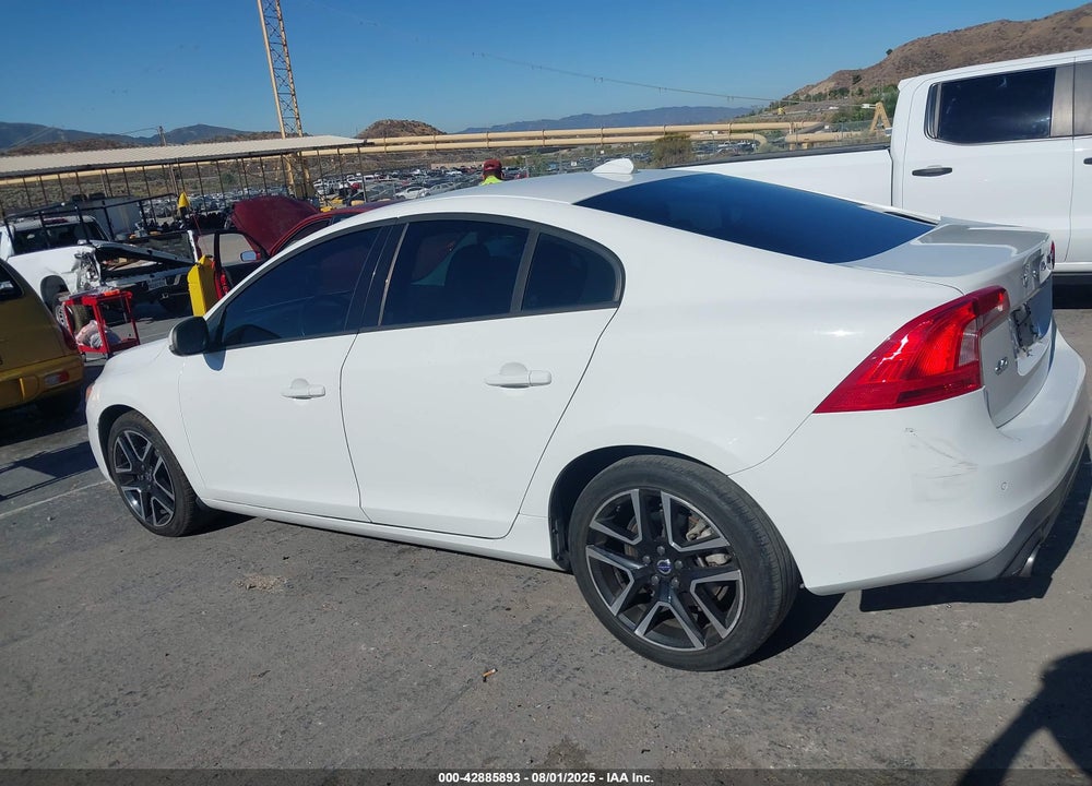 2017 VOLVO S60 VIN: YV126MFL7H2432658
