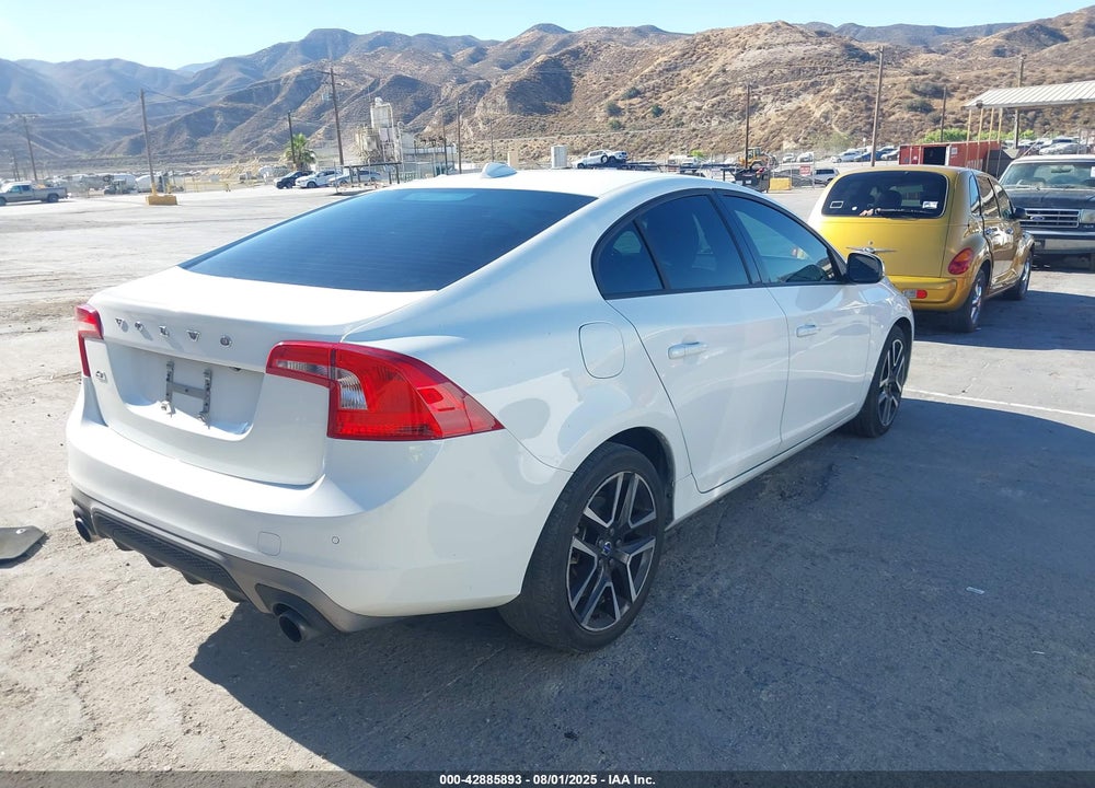 2017 VOLVO S60 VIN: YV126MFL7H2432658