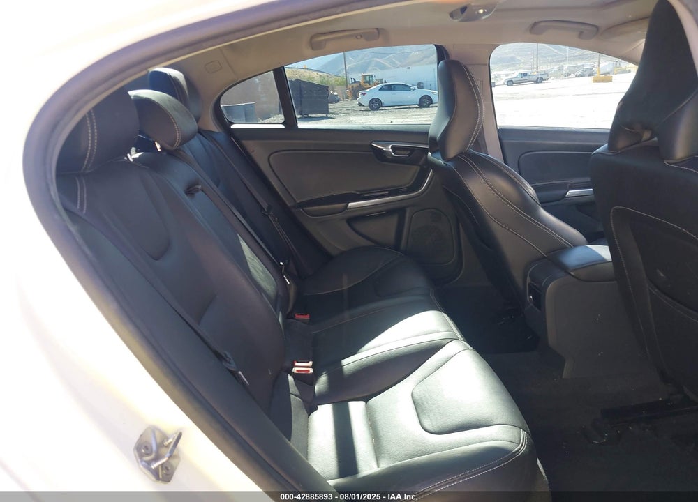 2017 VOLVO S60 VIN: YV126MFL7H2432658
