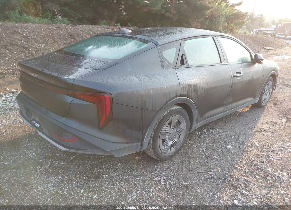 2025 KIA K4 VIN: 3KPFT4DE5SE090660