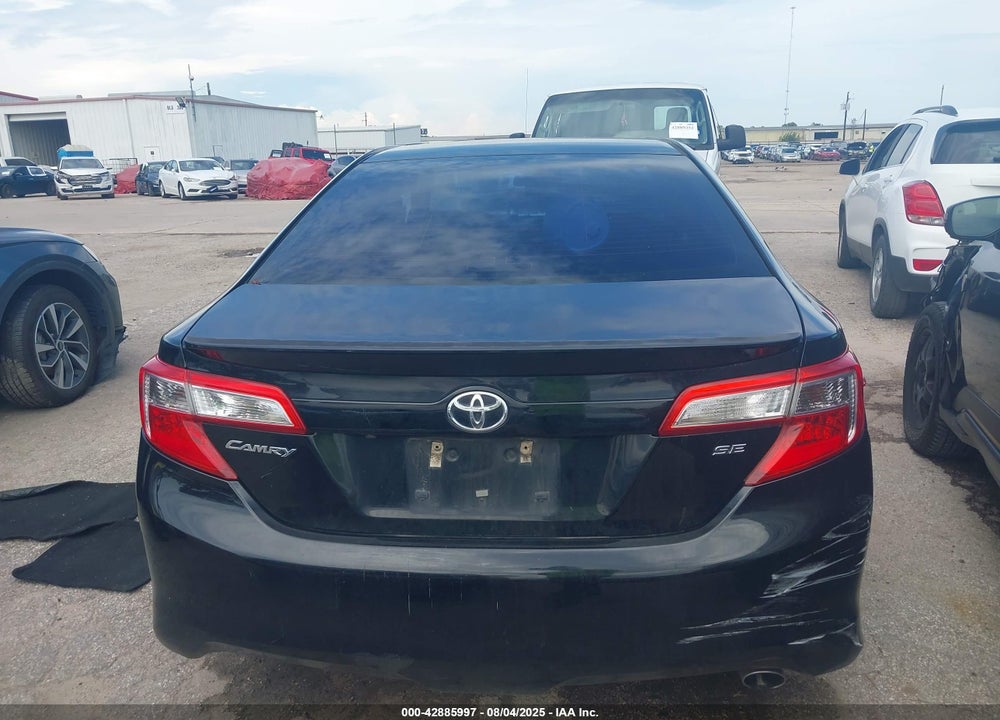 2014 TOYOTA CAMRY SE VIN: 4T1BF1FK9EU868936