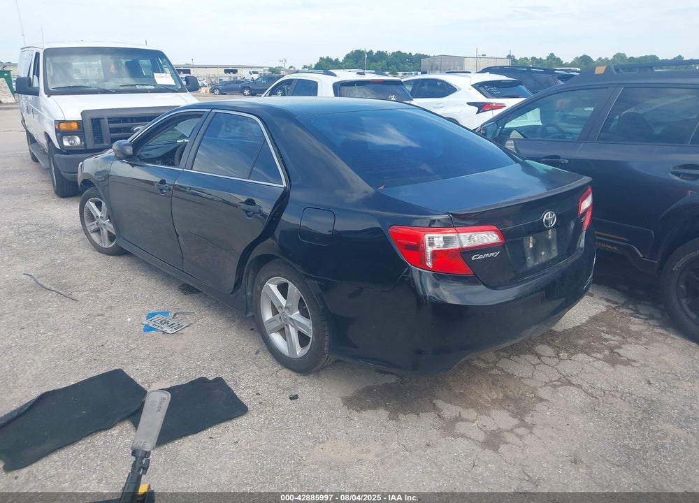 2014 TOYOTA CAMRY SE VIN: 4T1BF1FK9EU868936