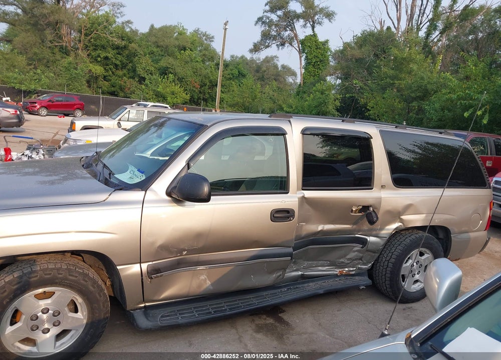 2003 CHEVROLET SUBURBAN 1500 LS VIN: 3GNEC16Z33G282361