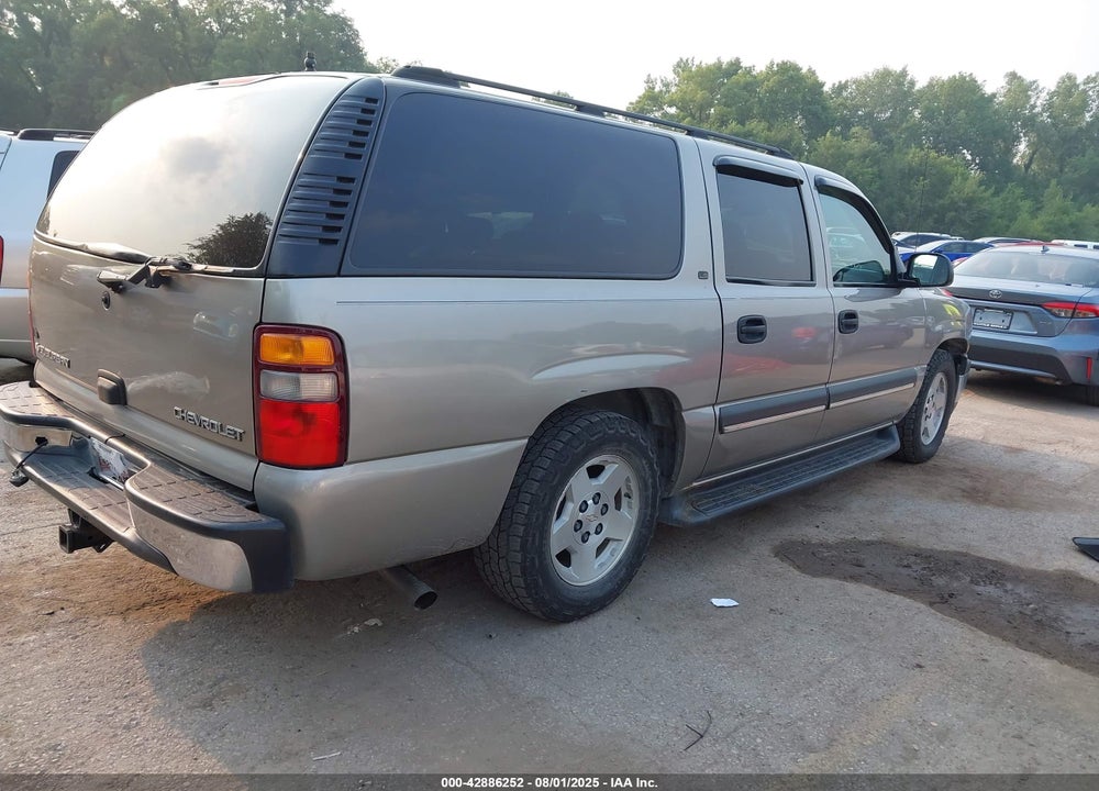 2003 CHEVROLET SUBURBAN 1500 LS VIN: 3GNEC16Z33G282361