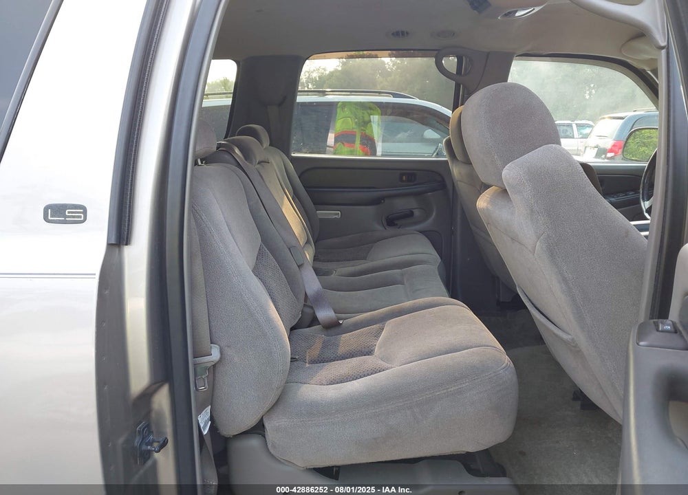 2003 CHEVROLET SUBURBAN 1500 LS VIN: 3GNEC16Z33G282361