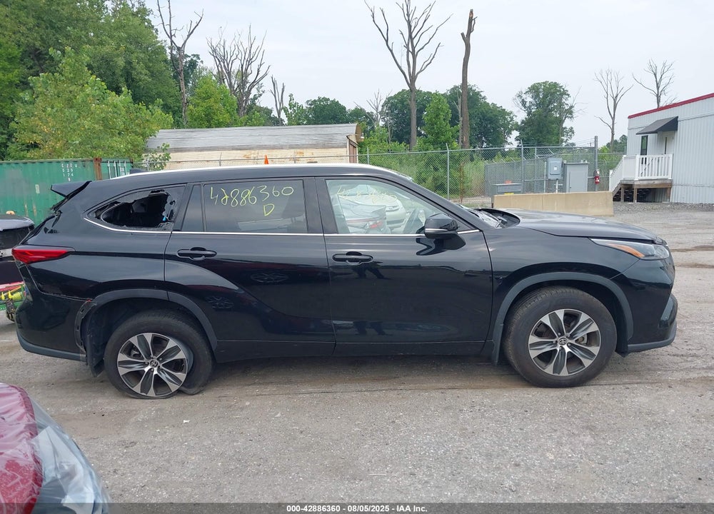 2021 TOYOTA HIGHLANDER VIN: 5TDGZRBHXMS524495