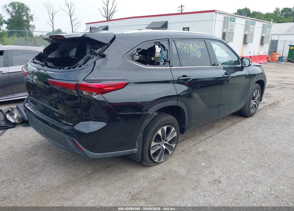 2021 TOYOTA HIGHLANDER VIN: 5TDGZRBHXMS524495