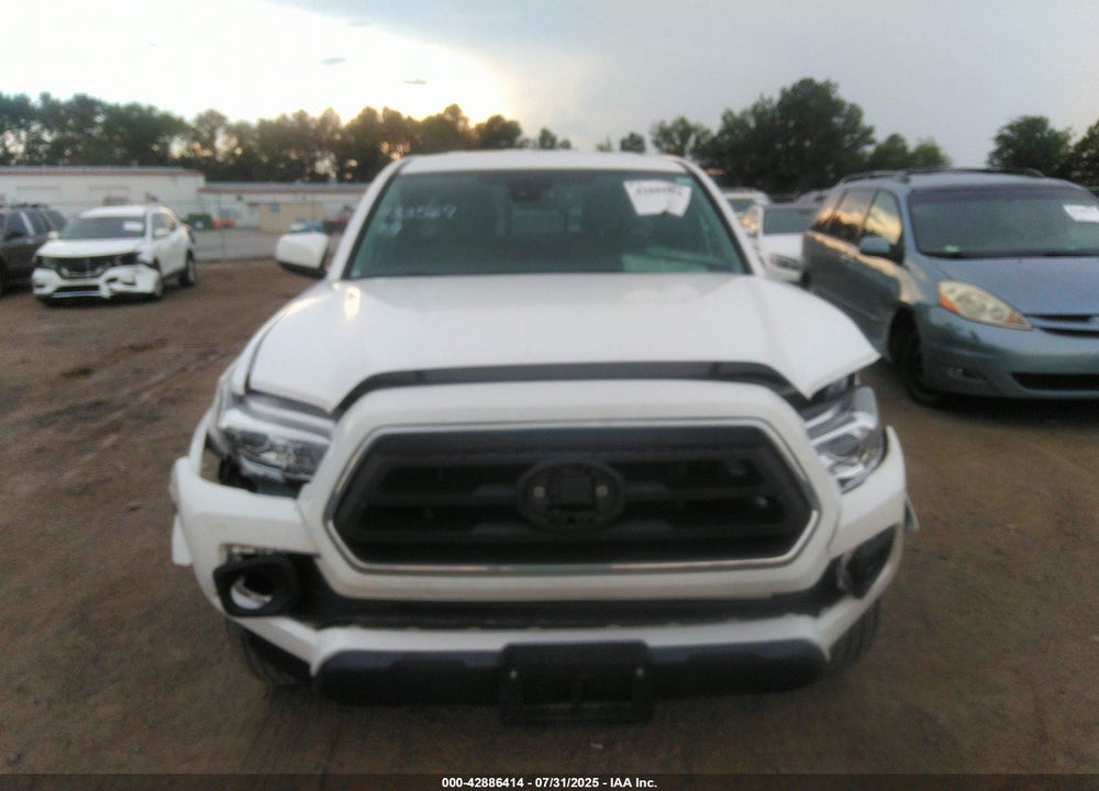 2022 TOYOTA TACOMA SR5 V6 VIN: 3TYSZ5AN7NT076636