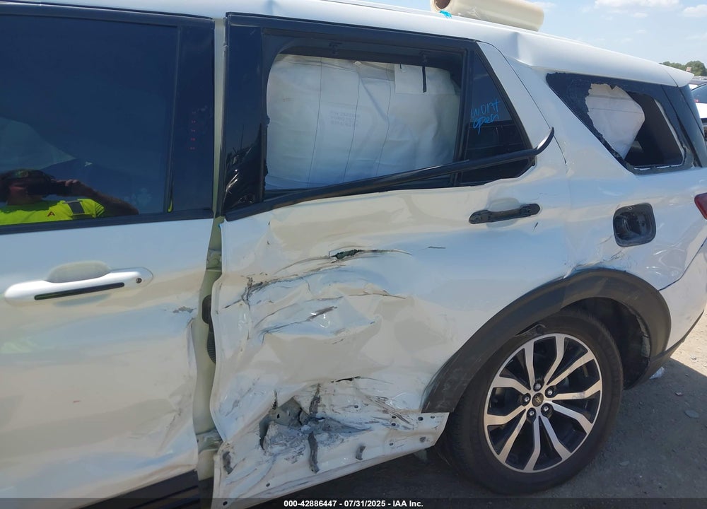 2021 FORD EXPLORER VIN: 1FM5K8GC3MGA82247