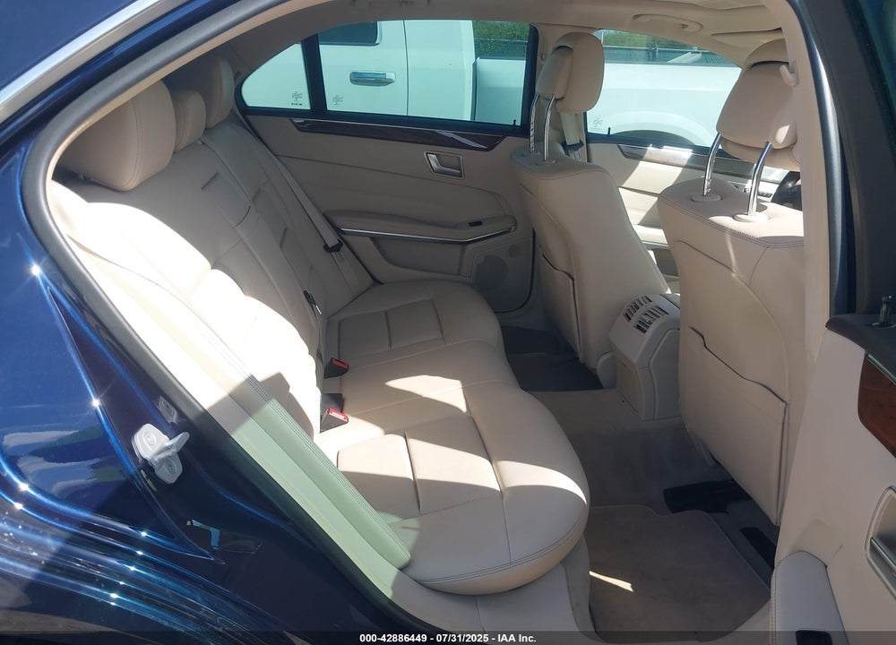 2014 MERCEDES-BENZ E-CLASS VIN: WDDHF5KB5EB011199