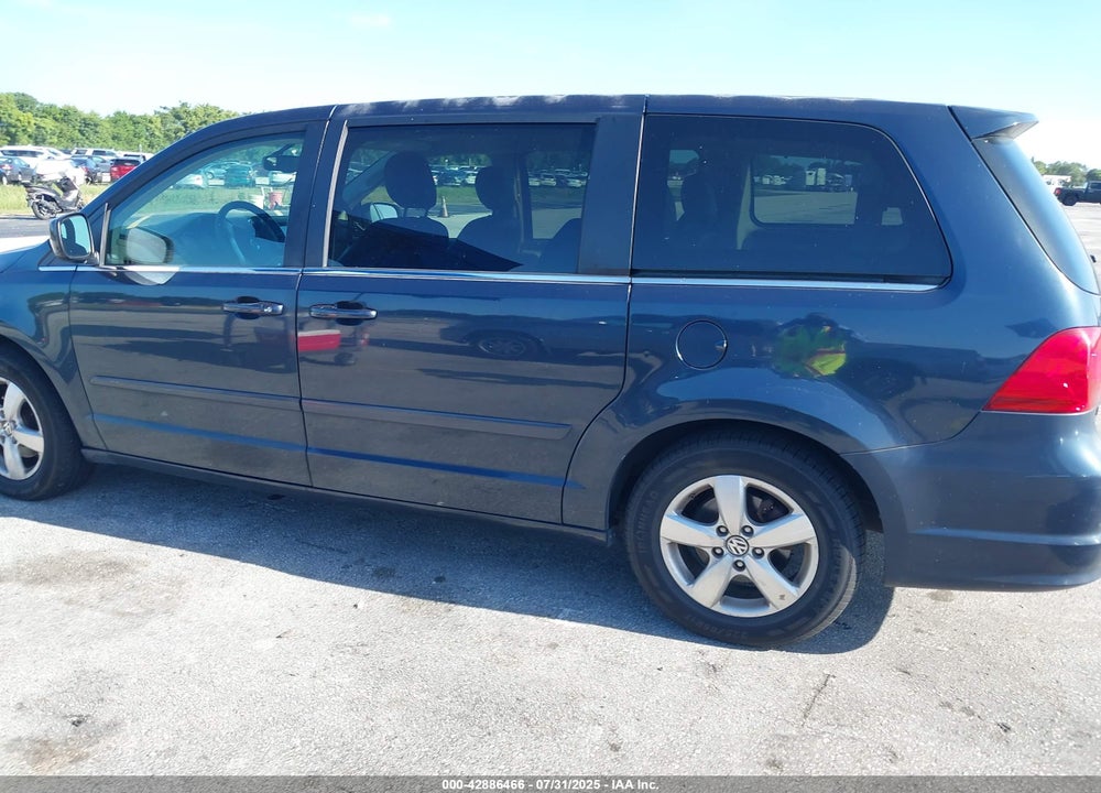 2009 VOLKSWAGEN ROUTAN SE VIN: 2V8HW34139R546627