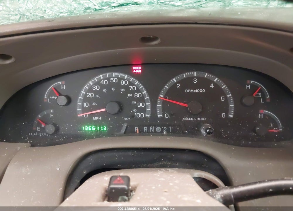 2002 FORD F-150 LARIAT/XLT VIN: 1FTRW08L02KC07015