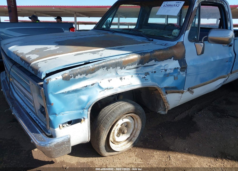 1985 CHEVROLET C10 VIN: 1GCEC14H3FF358511