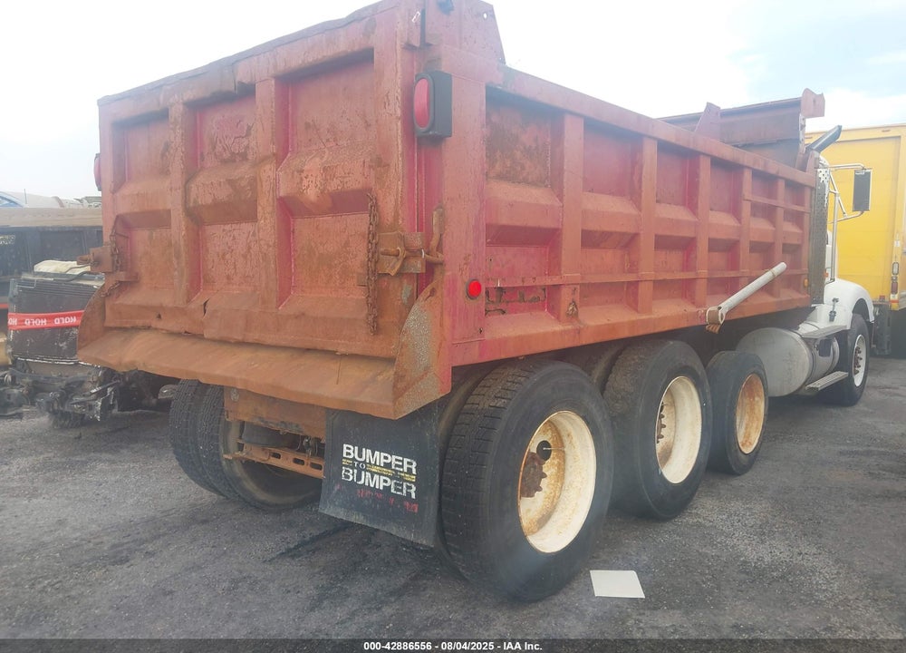 1992 INTERNATIONAL 9000 9400 VIN: 2HSFHB7R4NC058607
