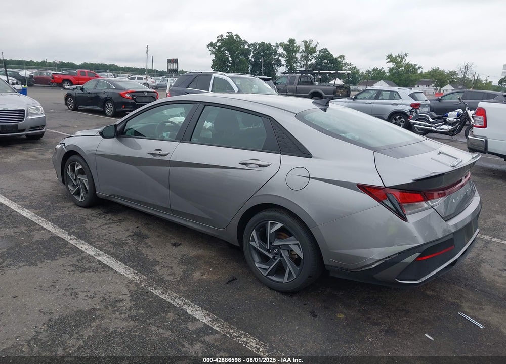 2025 HYUNDAI ELANTRA SEL SPORT VIN: KMHLM4DG9SU907045