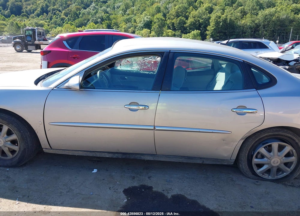 2007 BUICK LACROSSE VIN: 2G4WC582271246711