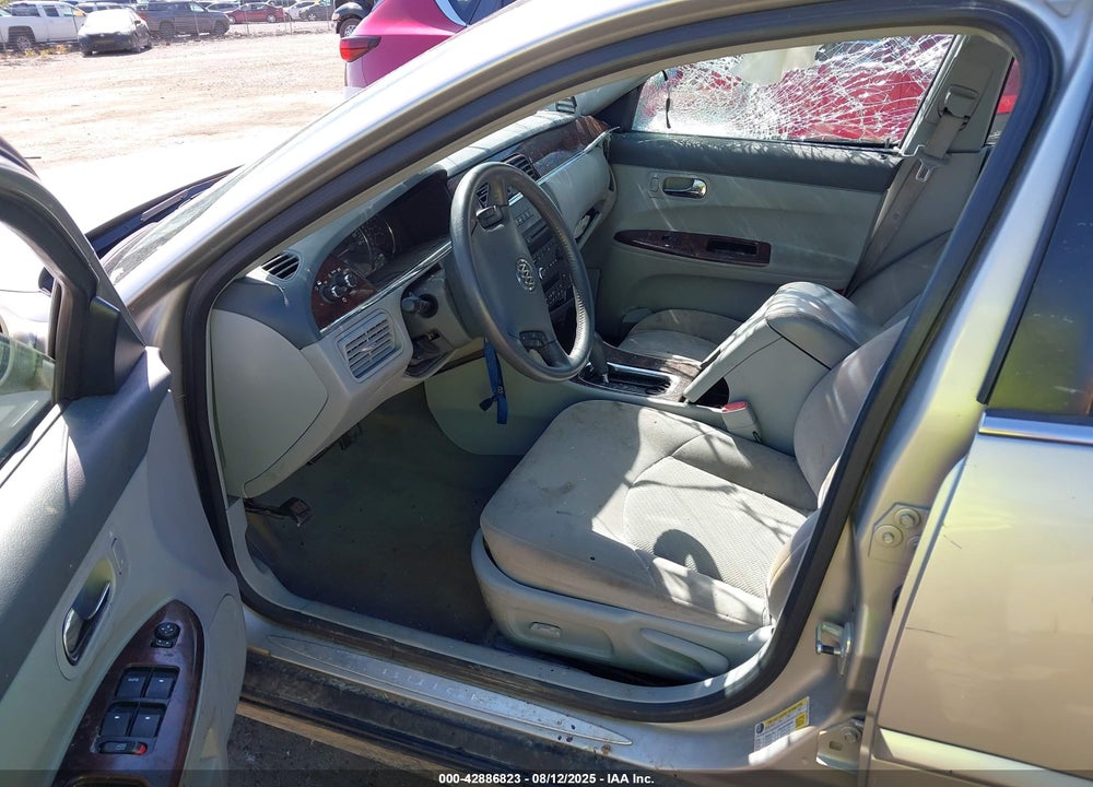2007 BUICK LACROSSE VIN: 2G4WC582271246711