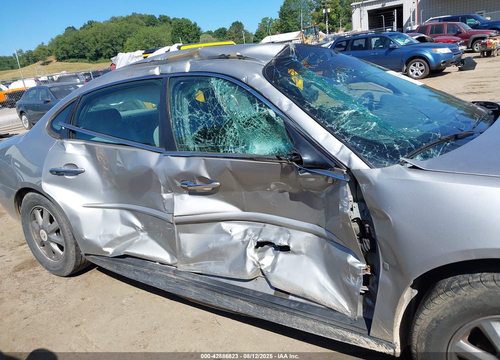 2007 BUICK LACROSSE VIN: 2G4WC582271246711