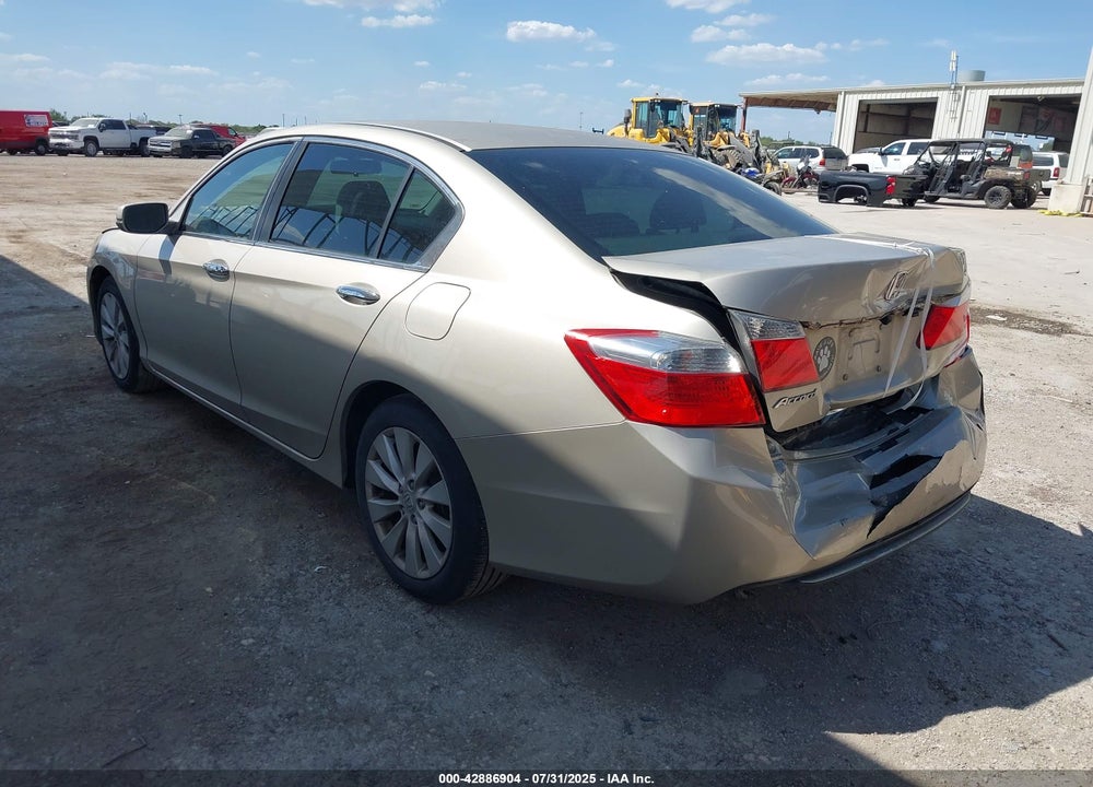 2013 HONDA ACCORD VIN: 1HGCR2F74DA259451