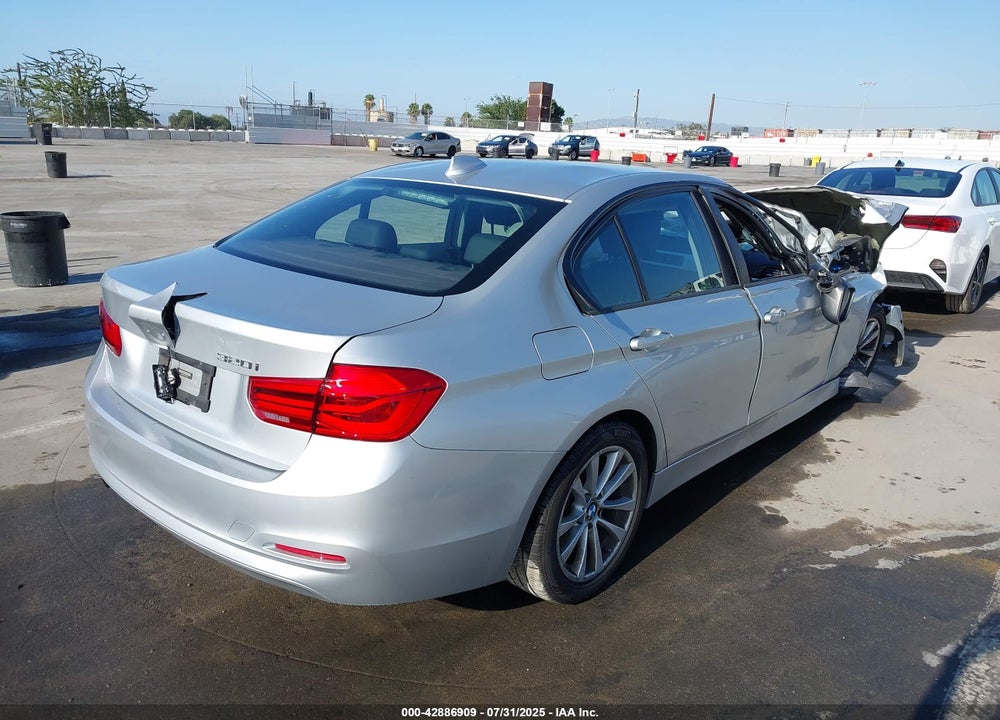 2018 BMW 3 SERIES VIN: WBA8A9C51JAH12895