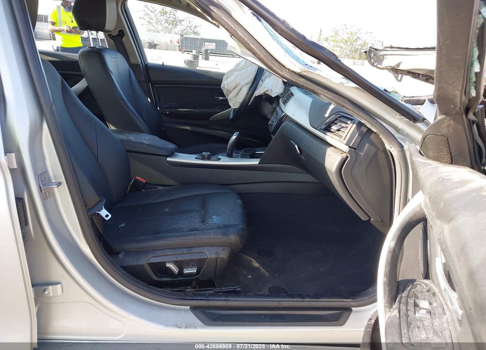 2018 BMW 3 SERIES VIN: WBA8A9C51JAH12895