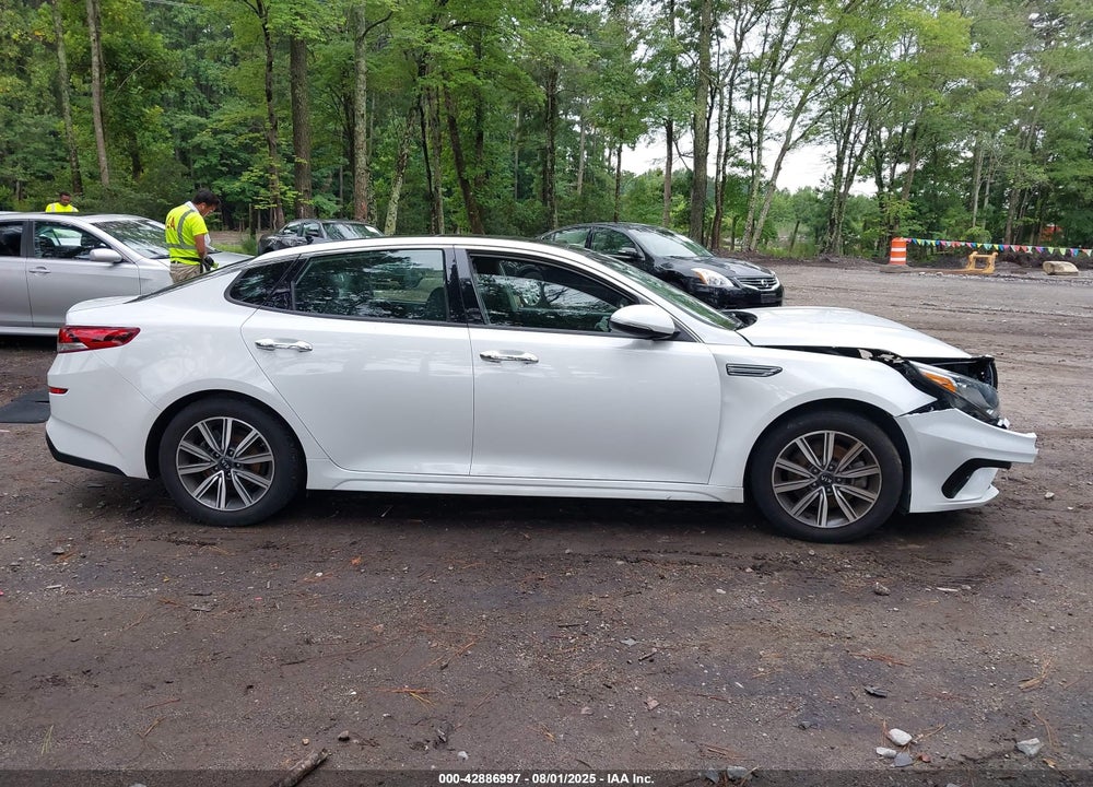2020 KIA OPTIMA VIN: 5XXGU4L13LG378170