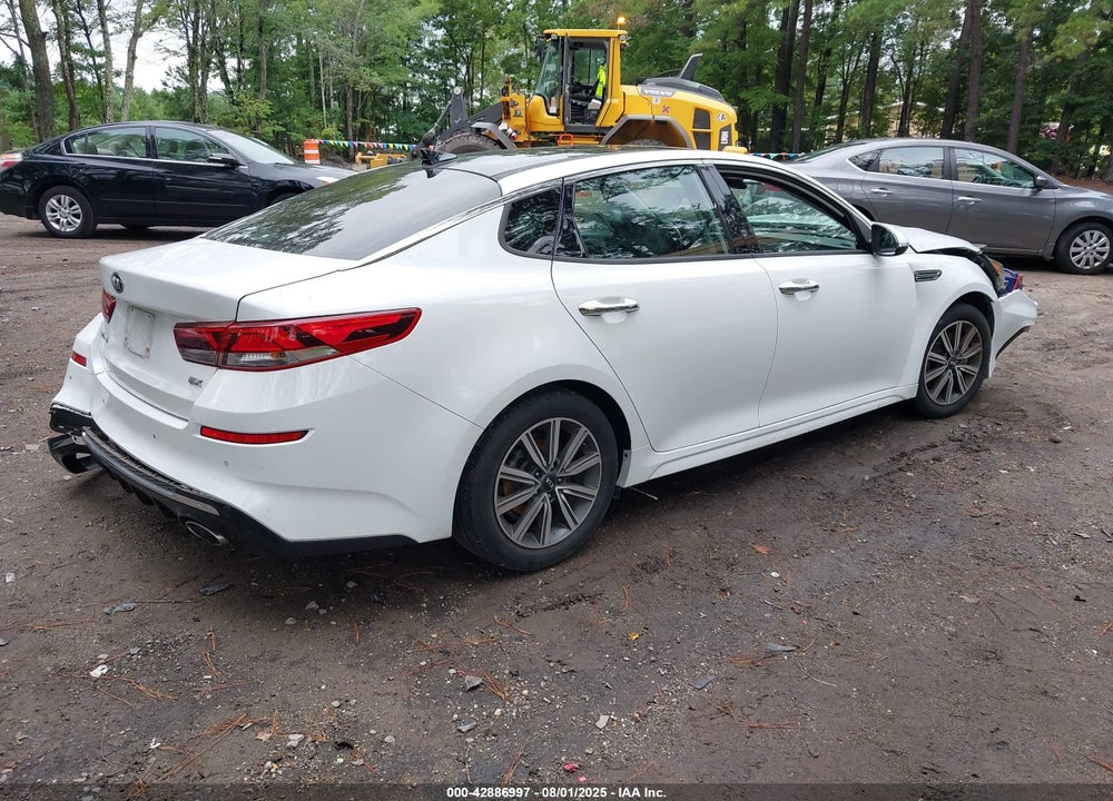2020 KIA OPTIMA VIN: 5XXGU4L13LG378170