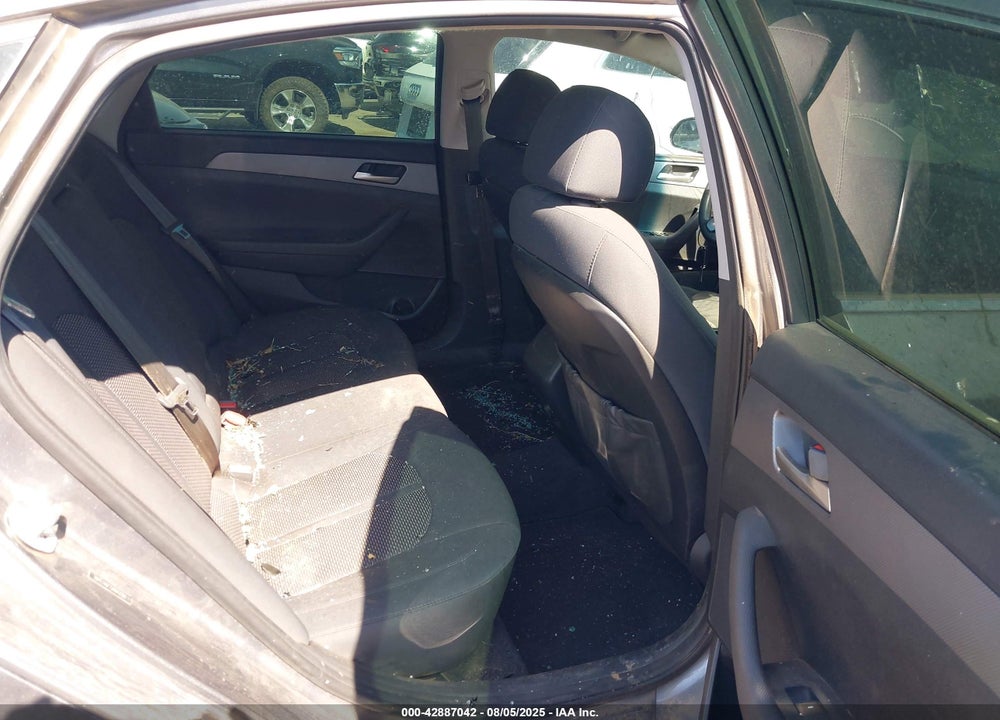 2018 HYUNDAI SONATA SE VIN: 5NPE24AF7JH643296