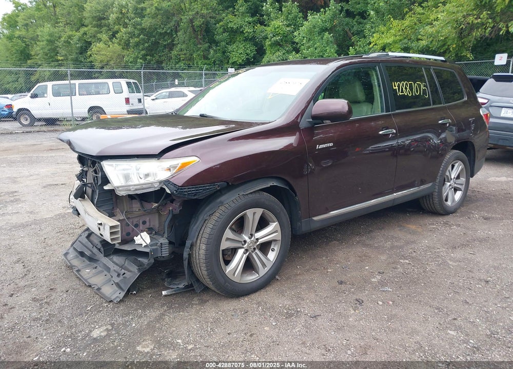 2011 TOYOTA HIGHLANDER LIMITED V6 VIN: 5TDDK3EHXBS090317