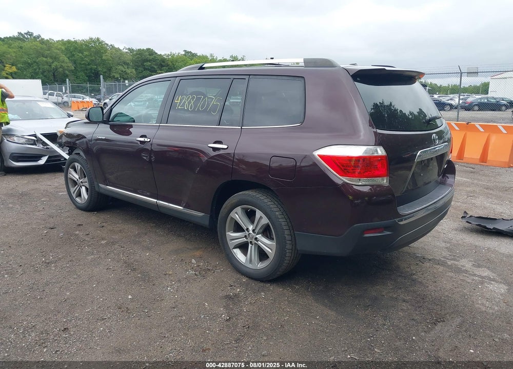 2011 TOYOTA HIGHLANDER LIMITED V6 VIN: 5TDDK3EHXBS090317