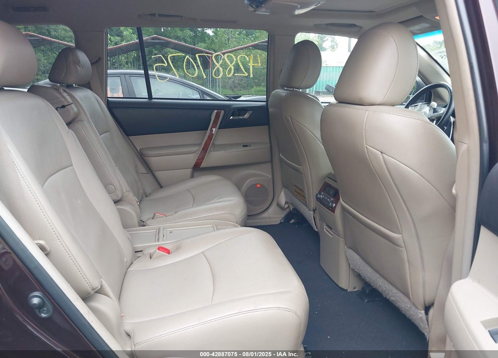 2011 TOYOTA HIGHLANDER LIMITED V6 VIN: 5TDDK3EHXBS090317