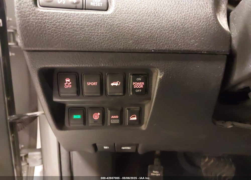 2016 NISSAN ROGUE VIN: 5N1AT2MV8GC900386