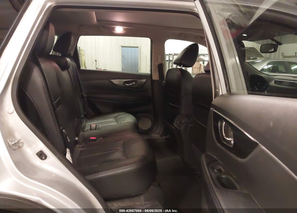 2016 NISSAN ROGUE VIN: 5N1AT2MV8GC900386