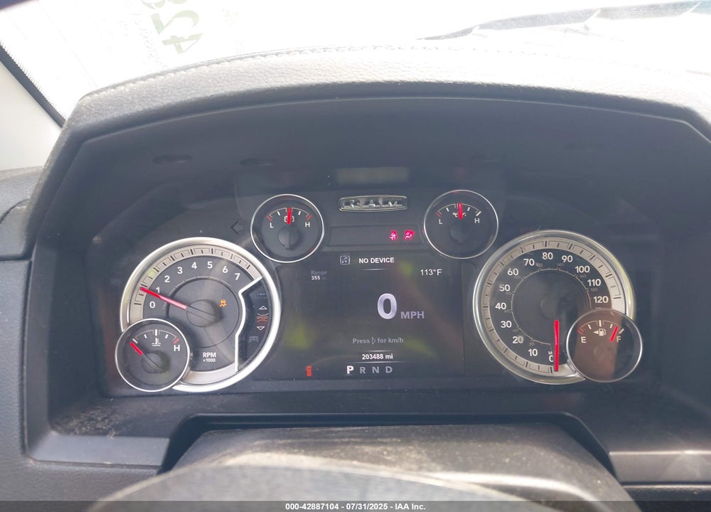 2015 RAM 1500 VIN: 1C6RR6NT7FS621680