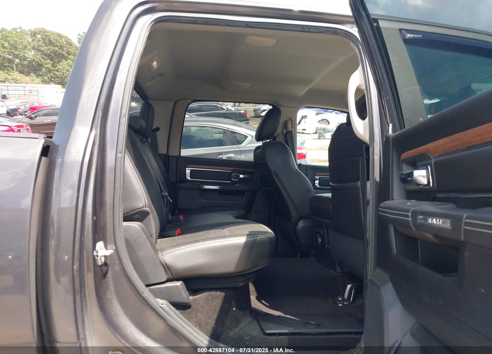 2015 RAM 1500 VIN: 1C6RR6NT7FS621680