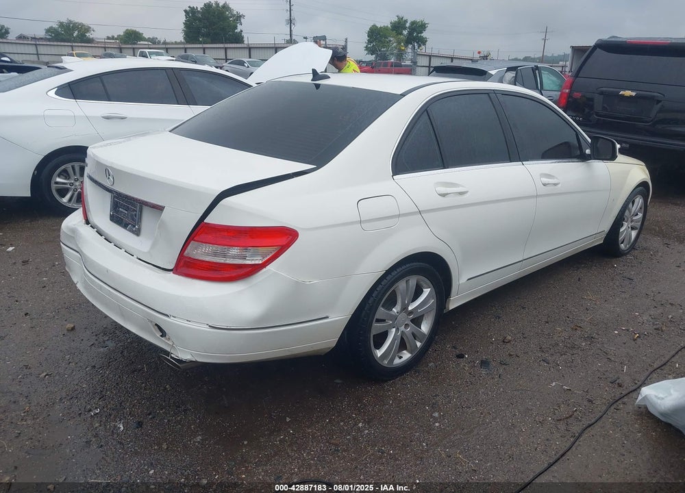 2008 MERCEDES-BENZ C 300 LUXURY/SPORT VIN: WDDGF54X88F131970