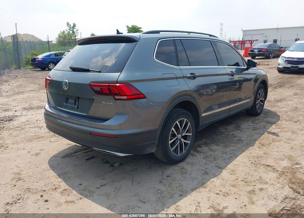 2019 VOLKSWAGEN TIGUAN VIN: 3VV2B7AX6KM149375