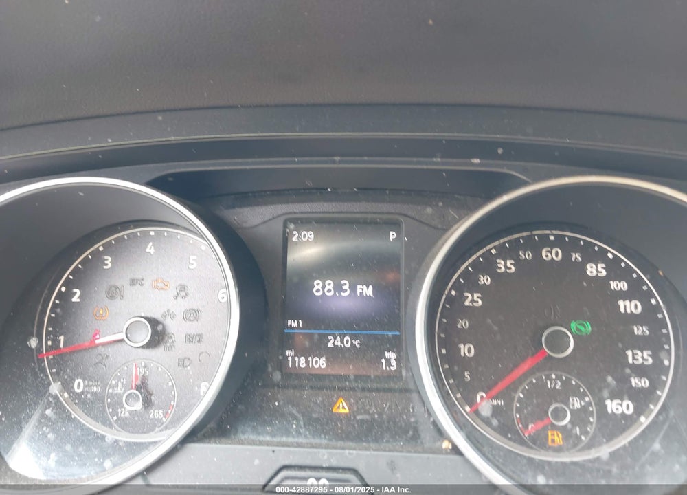 2019 VOLKSWAGEN TIGUAN VIN: 3VV2B7AX6KM149375