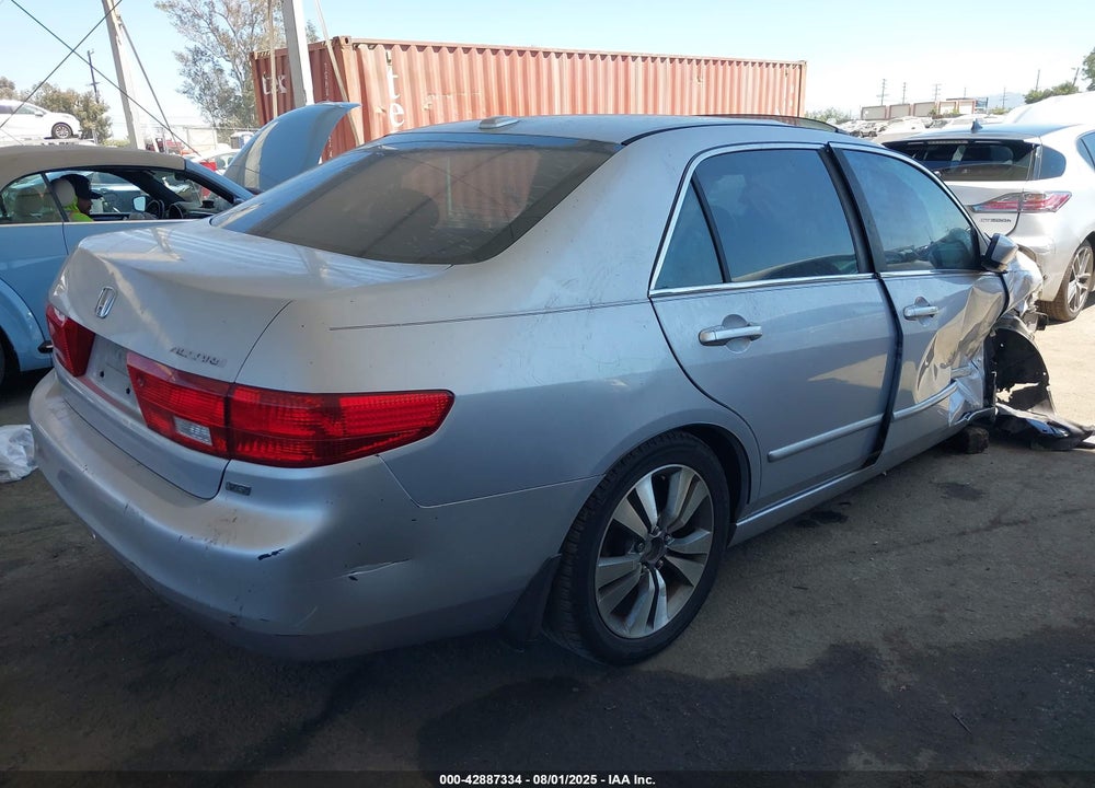 2005 HONDA ACCORD 3.0 EX VIN: 1HGCM66565A010557