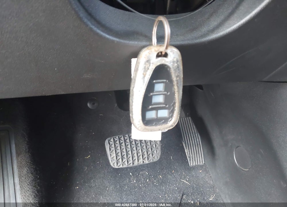 2020 CHEVROLET EQUINOX VIN: 2GNAXLEXXL6205724