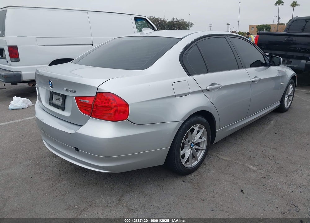 2010 BMW 3 SERIES VIN: WBAPH5C52AA439463