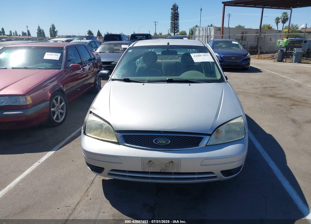 2006 FORD FOCUS ZX4 VIN: 1FAFP34N16W101752